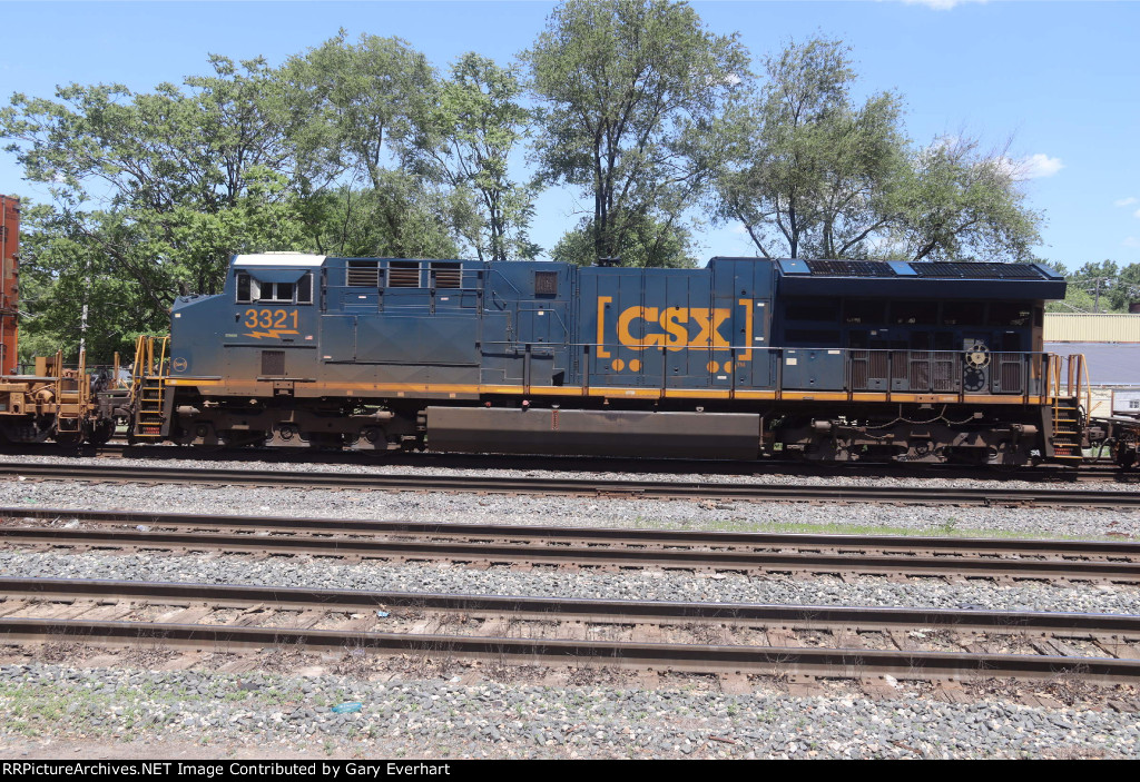 CSX ET44AH #3321